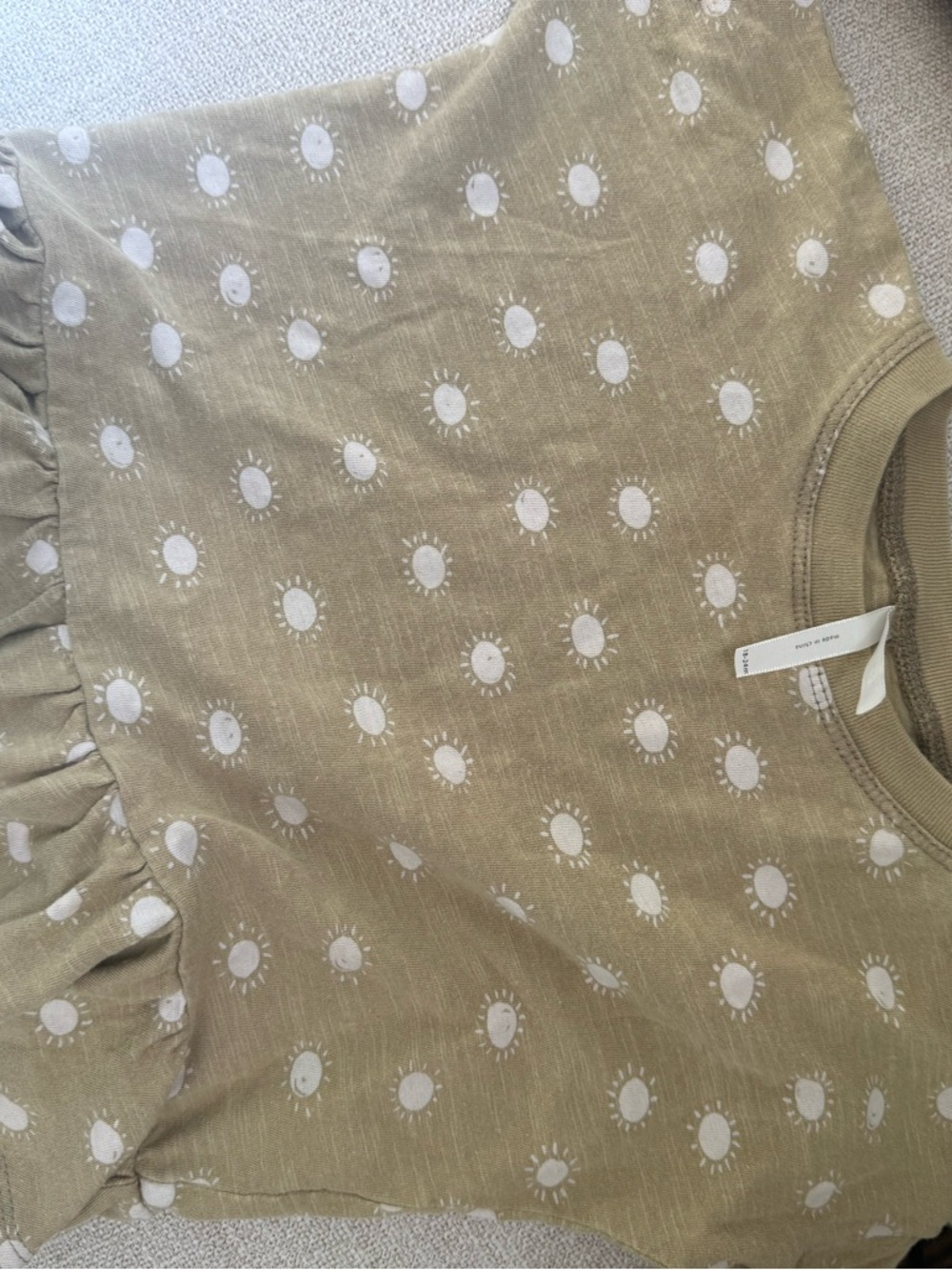 Sun Print Ruffle Hem Top in Olive